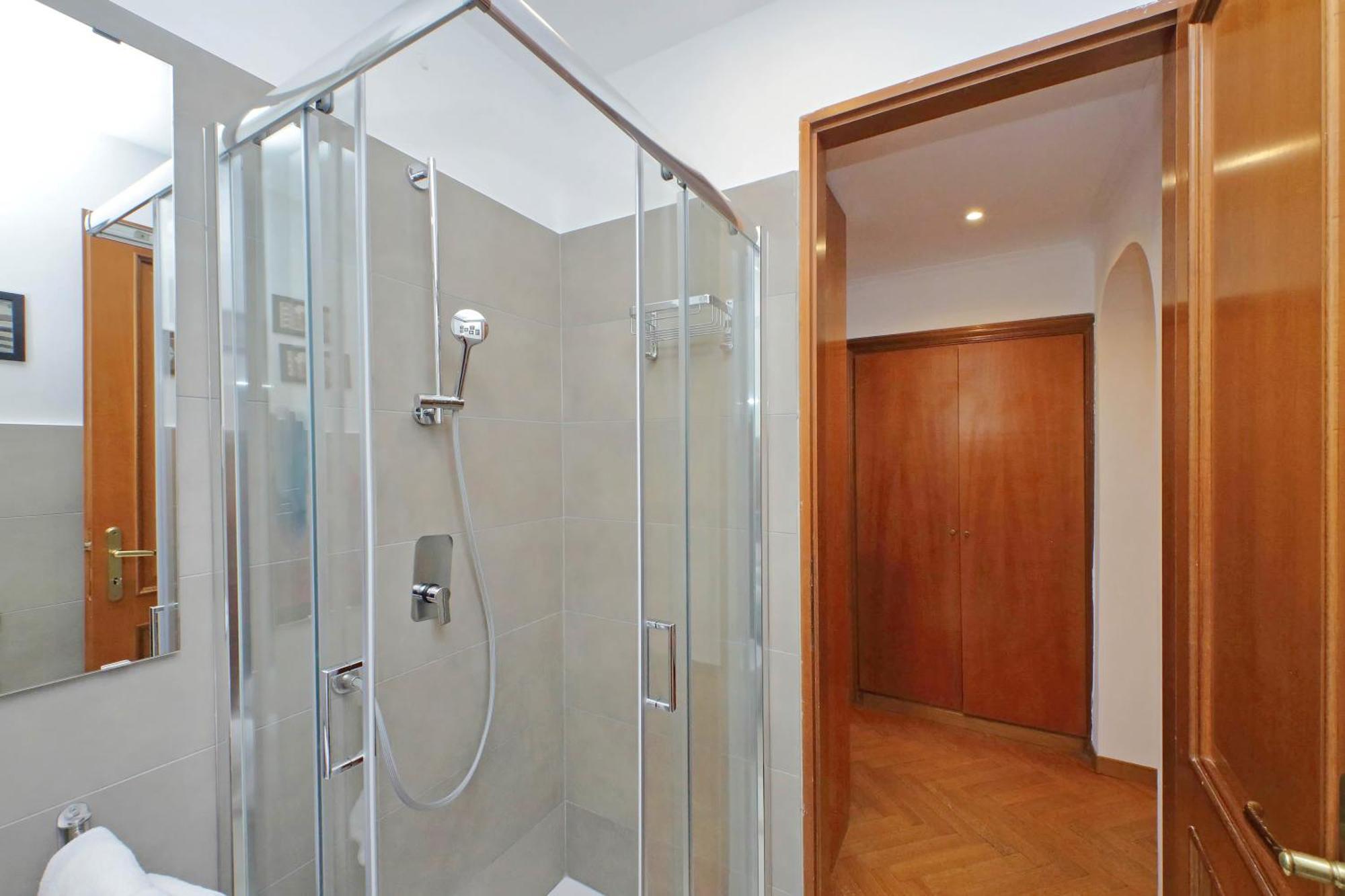 Ych-Comfortable 2 Bedrooms Flat Near Colosseum Rom Eksteriør billede