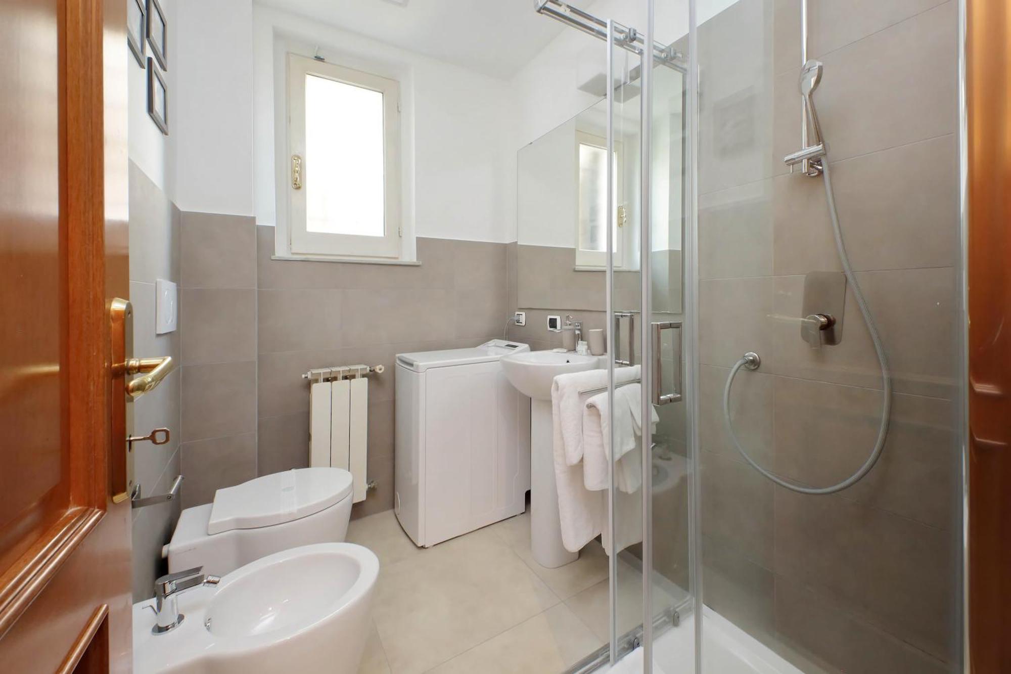 Ych-Comfortable 2 Bedrooms Flat Near Colosseum Rom Eksteriør billede